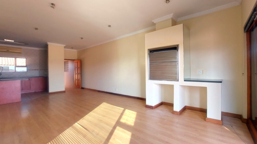 3 Bedroom Property for Sale in Xanadu Eco Park North West